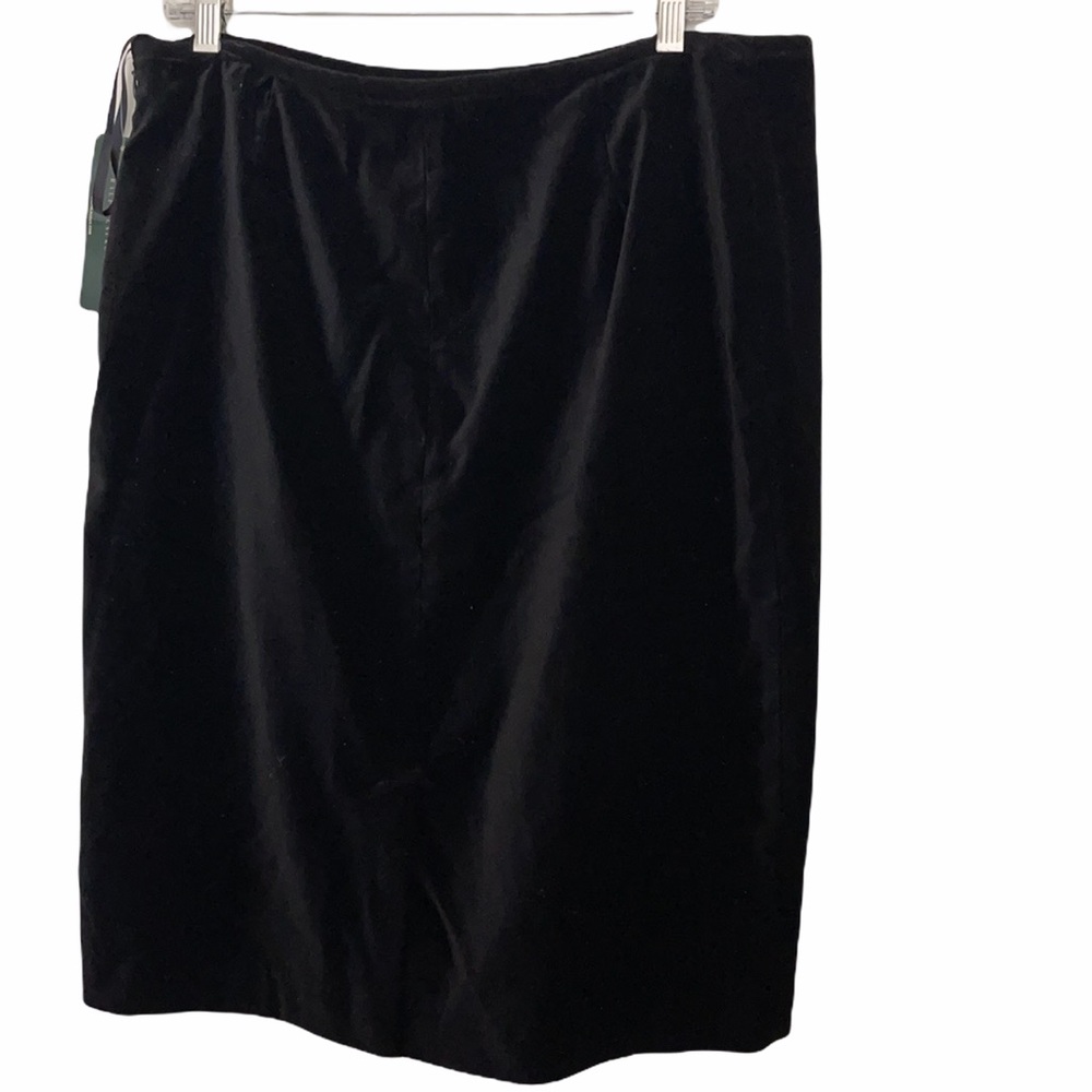 NWT Lauren Ralph Lauren black velvet skirt